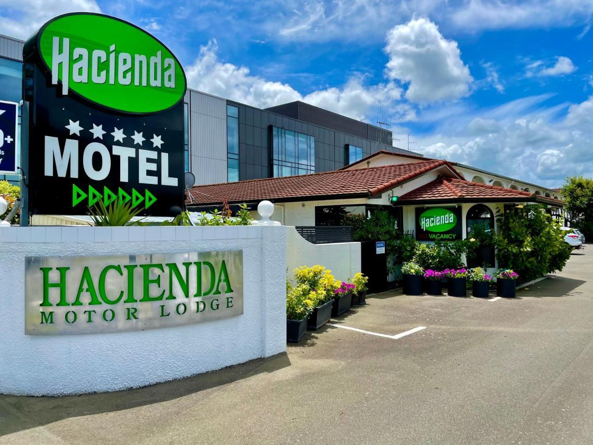 Hacienda Motor Lodge Palmerston North Exterior foto